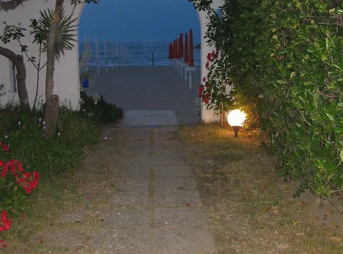 Silvi Отель Сильви-Марина